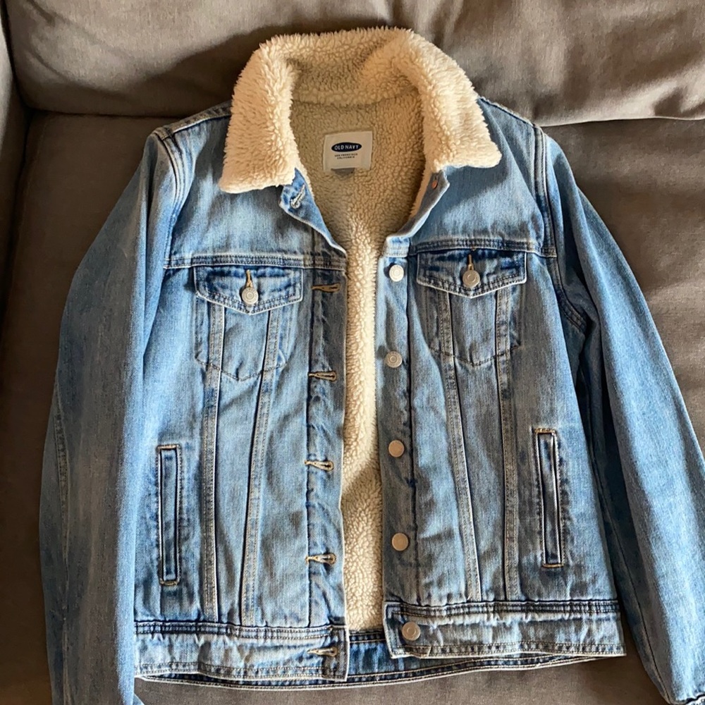 Denim jacket with Sherpa lining